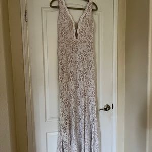SALE-David’s Bridal Wedding Dress, size 8, minor flaws